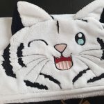 cape de bain tigre blanc et noir